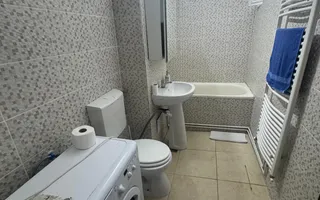 Apartament cu 2 camere, 60mp, decomandat, zona Garii - Poză 12