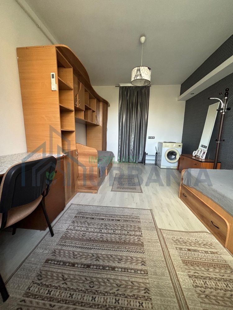 Cameră 220€ la Piața Nicolina, la strada, deasupra la Salon Venus, et3 - Poză 2