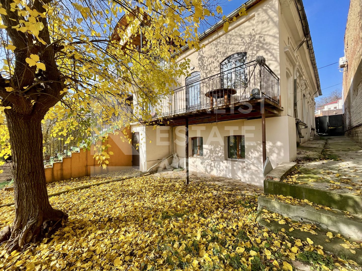 De vânzare – Clădire impresionantă, 11 camere, 9 dormitoare, Păcurari - Poză 6