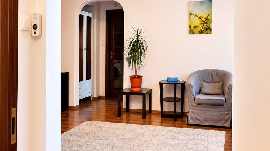 Apartament 2 camere | Pajura | renovat | vedere libera - Poză 1