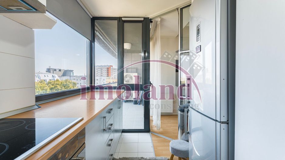 Vanzare - Apartament 3 camere- ULTRACENTRAL - Complex Delea Veche 24 - Poză 3