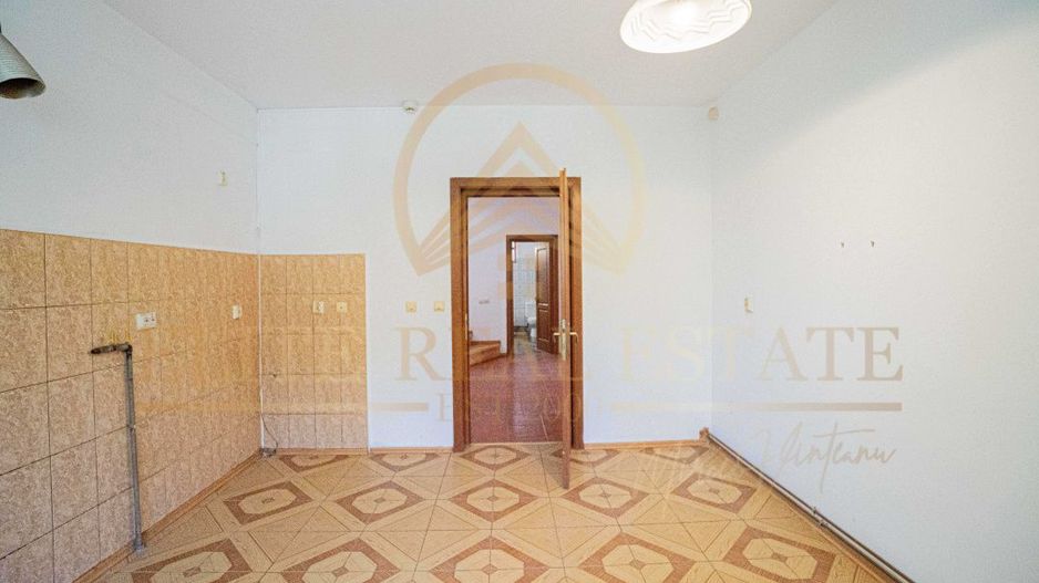 Vila premium ultracentrala, fara vecini, teren 377 mp, garaj! - Poză 7