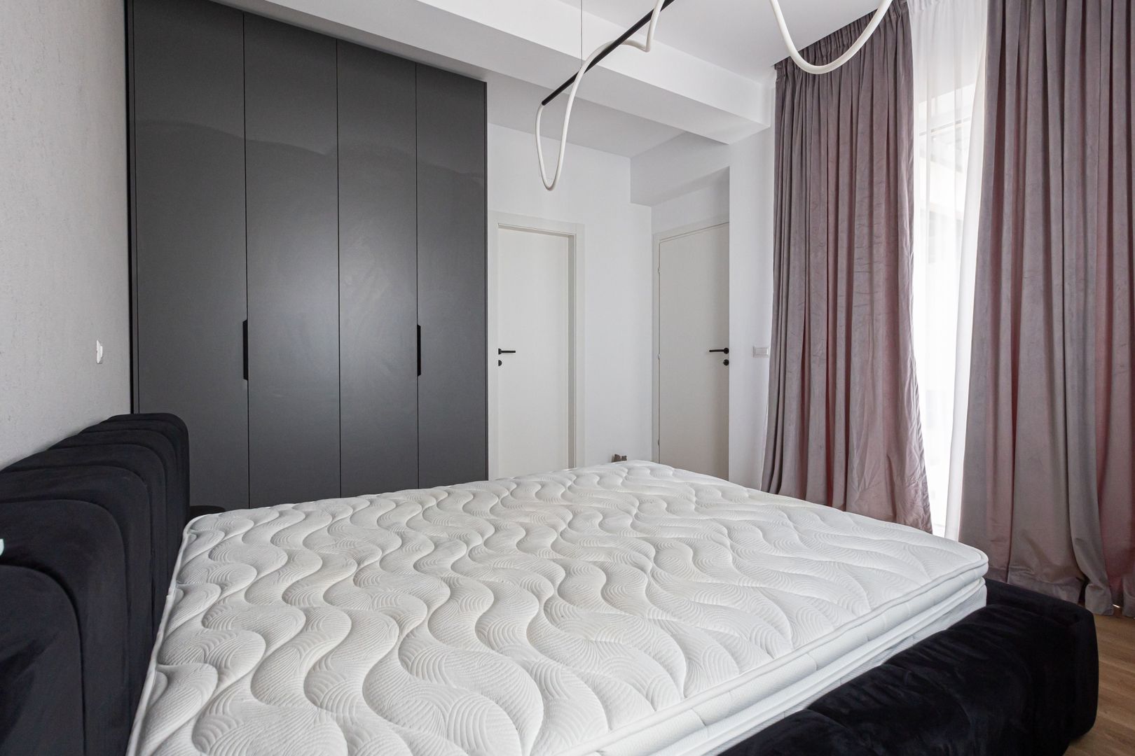 De Inchiriat Apartament 3 Camere de Lux, pe 2 Nivele, Sebastian sect.5 - Poză 27