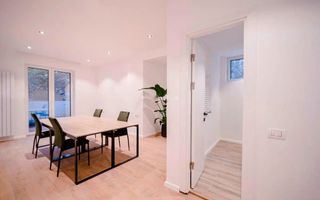 Apartament generos, 4 camere, terasa si doua locuri de parcare, Piata Victoriei - Poză 6