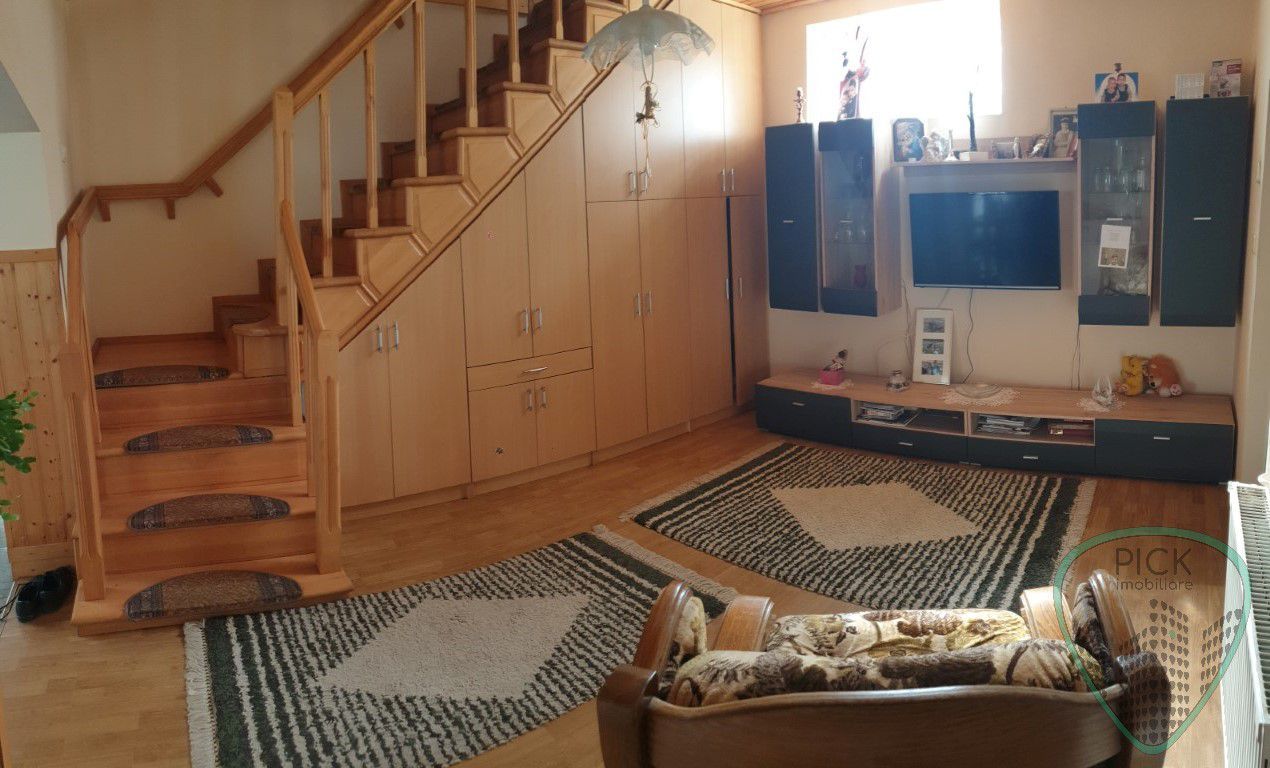 P 1015 - Casă cu 5 camere în Târgu Mureș, cartierul Unirii - Poză 4