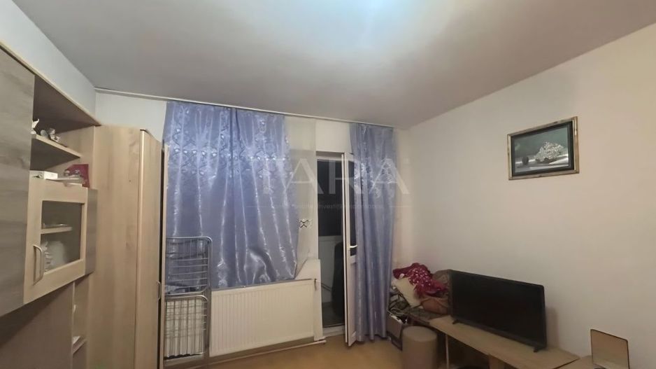 Apartament cu 2 camere decomandate, 50 mp, balcon. - Poză 8