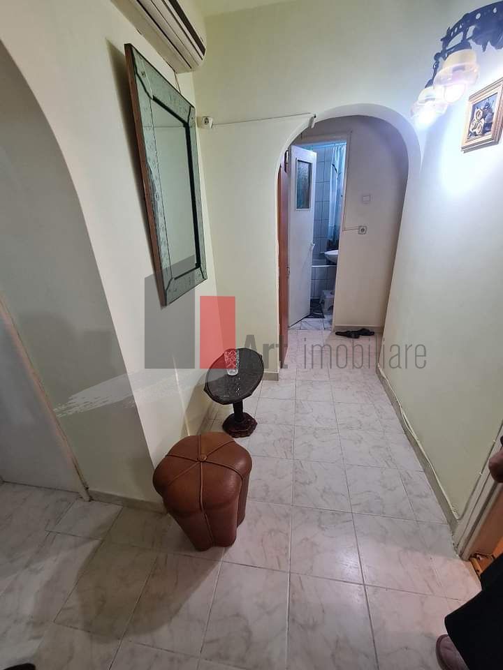 Apartament Decomandat 3 Camere în Berceni, Șos. Giurgiului - Poză 2