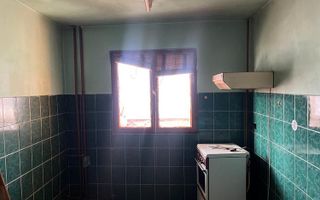 Apartament 3 camere Complexul Studentesc - Poză 4