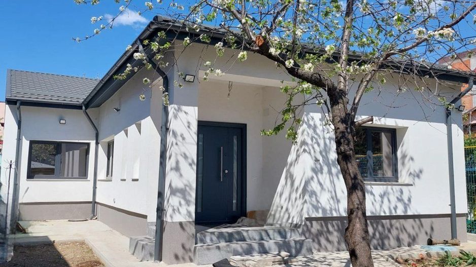 Casa nouă de inchiriat | curte proprie | zona Militari-Lujerului - Poză 1