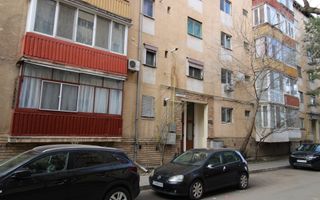 3 camere, situat in Complexul Studentesc, centrala proprie, familie, studenti - Poză 19