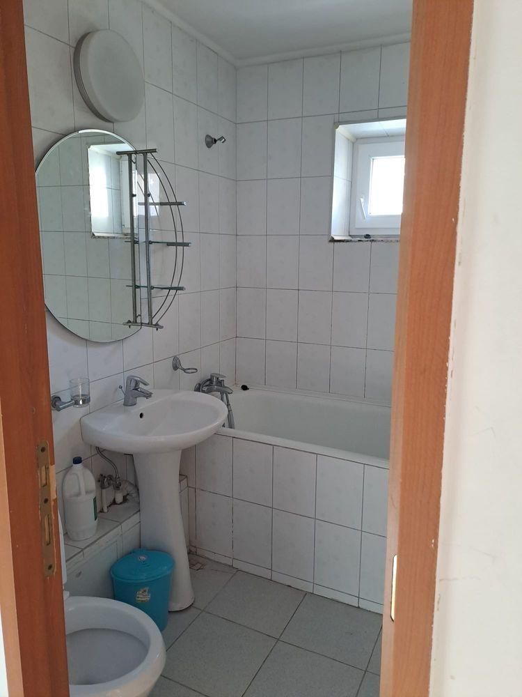 AP. 2 CAMERE PIATA SUDULUI, BUCATARIE INCHISA, MODERN, METROU 8 MIN - Poză 8