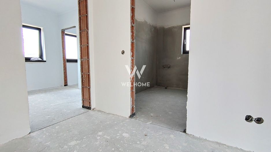 Casa Sibiu -  4 camere, 2 bai, curte - Poză 15