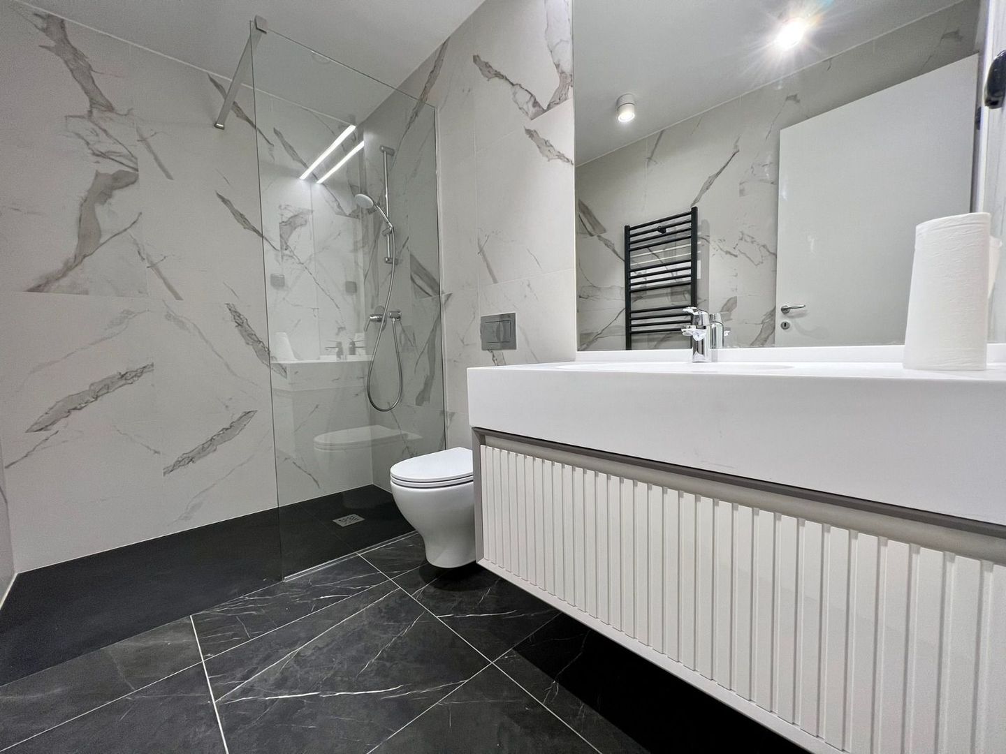 Inchiriere apartament 4 camere | One Herastrau Towers - Poză 15