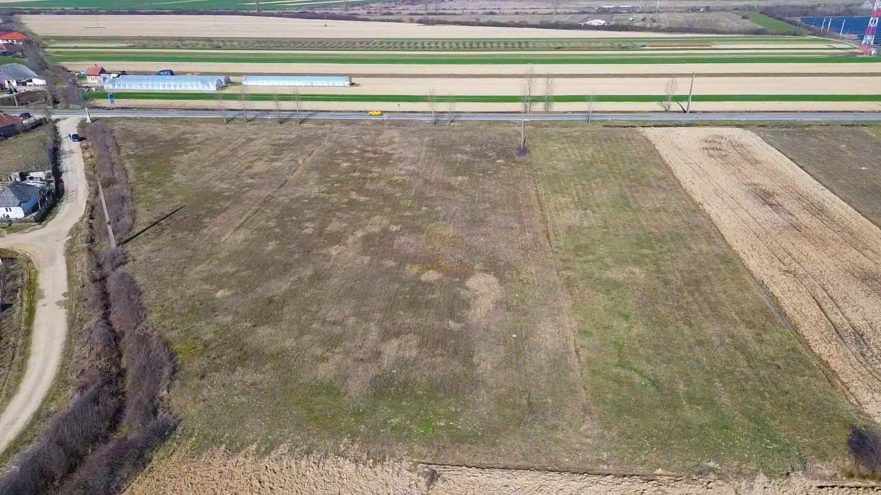 TEREN 14 300 MP CU FRONT 153 M LA DN ,LANGA UAC MEDIESU AURIT - Poză 5