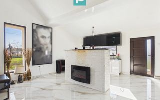 Casă cu 2 camere renovată în Battonya - Poză 2