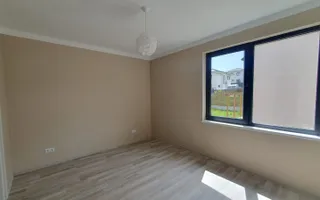 Casa individuală, 139mp,2 niveluri,balcon, parcare, semifinisata, Dezmir - Poză 12