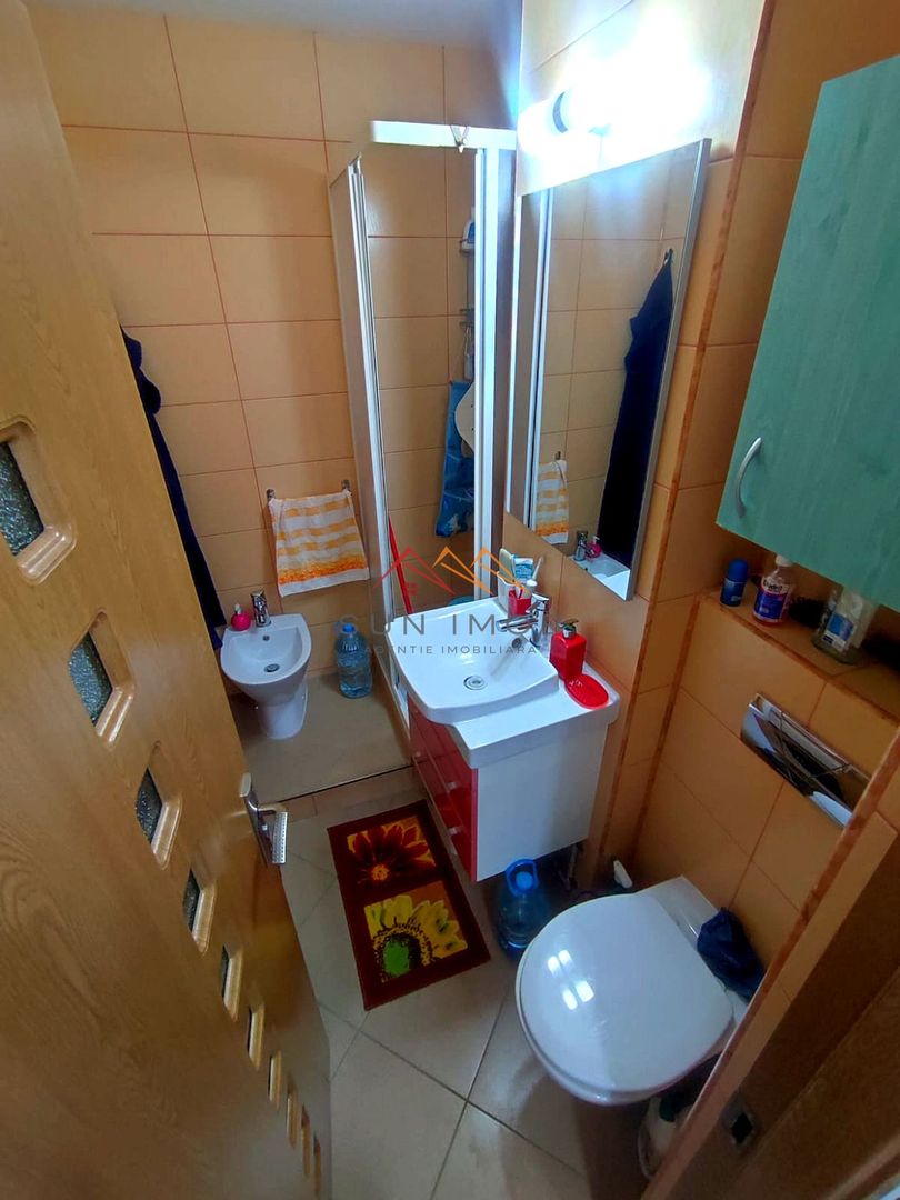 APARTAMENT DE VÂNZARE | 2 CAMERE DECOMANDATE | ETAJ 1 | ZONĂ CENTRALĂ - Poză 8