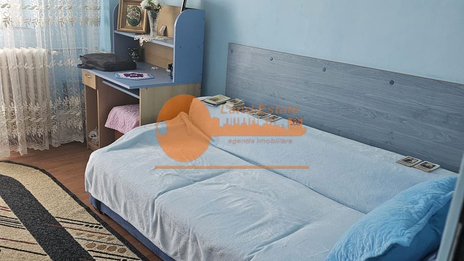 Apartament 4 camere la 10 min de metrou Apărătorii Patriei - Poză 3