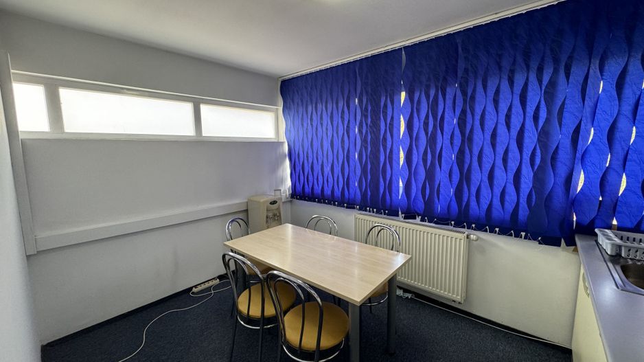 Clădire Multifuncțională de Vânzare în Târgu Mureș, Zona Gării - Poză 17