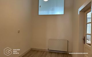 Spatiu birou, Bulevardul Revolutiei, Palatul Cenad, etaj 1 - Poză 9