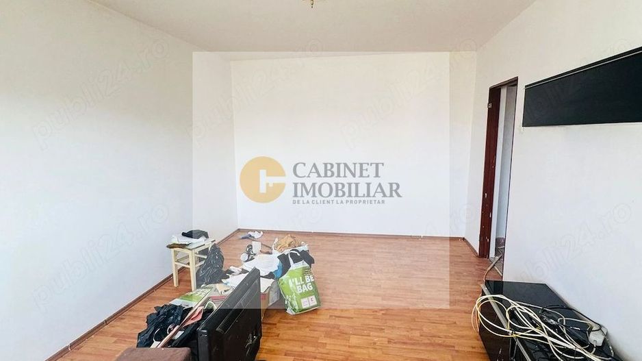 2 camere | Favorit | 56mp | 1982 - Poză 2