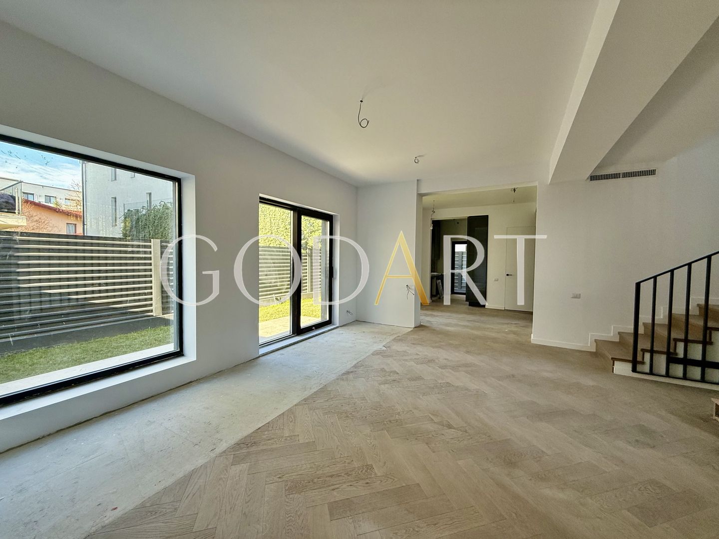 RESEDINTA EXCLUSIVISTA | PIPERA | - Poză 2