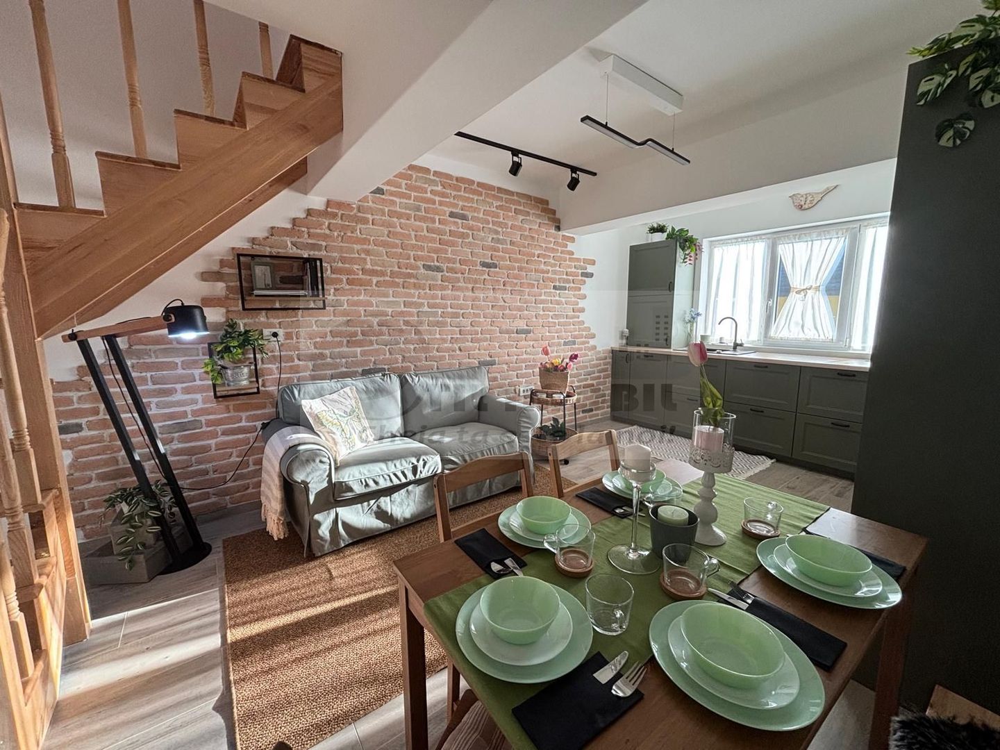 Apartament 4 camere, LUX, Capat CUG- 650 EURO - Poză 12