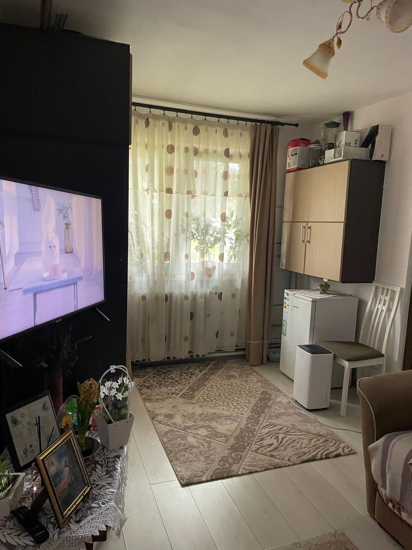 Apartament 2 camere- Dâmbu Pietros- renovat - Poză 8