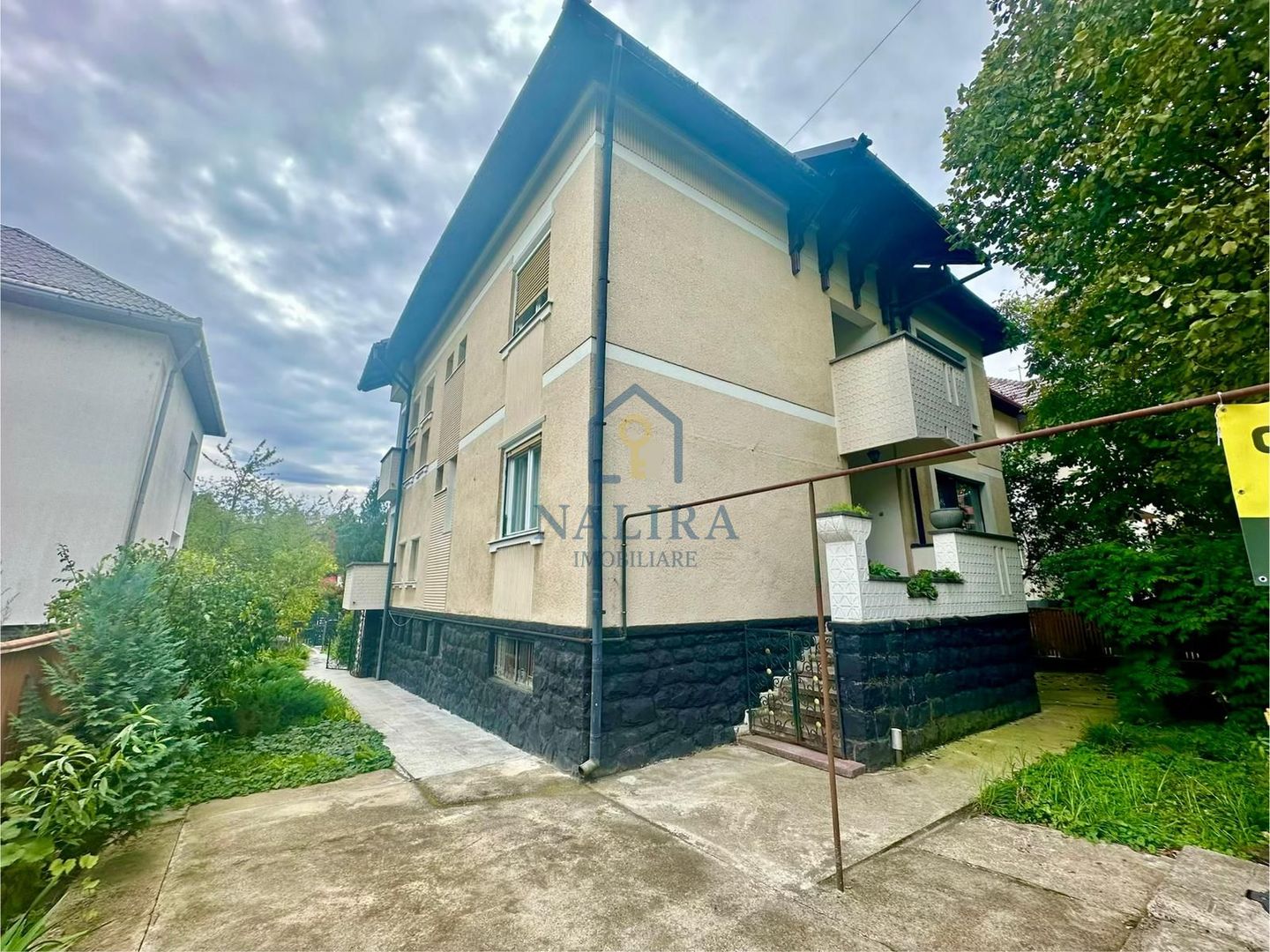 Casă deosebită D+P+1, Baia Mare - Poză 20