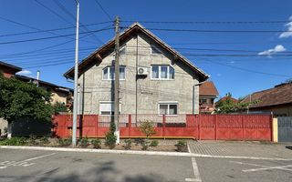 Casa individuala de vanzare, Centru - Poză 1