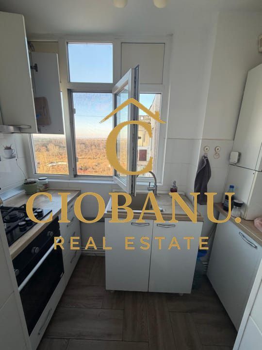 Apartament 2 camere renovat de vanzare Et. 10/10 zona Craiovita Noua - Poză 4