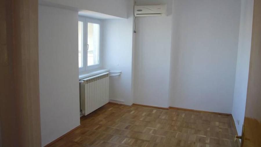 Apartament 5 camere de inchiriat Unirii decomandat, 2 bai, terase, nemobilat, - Poză 3