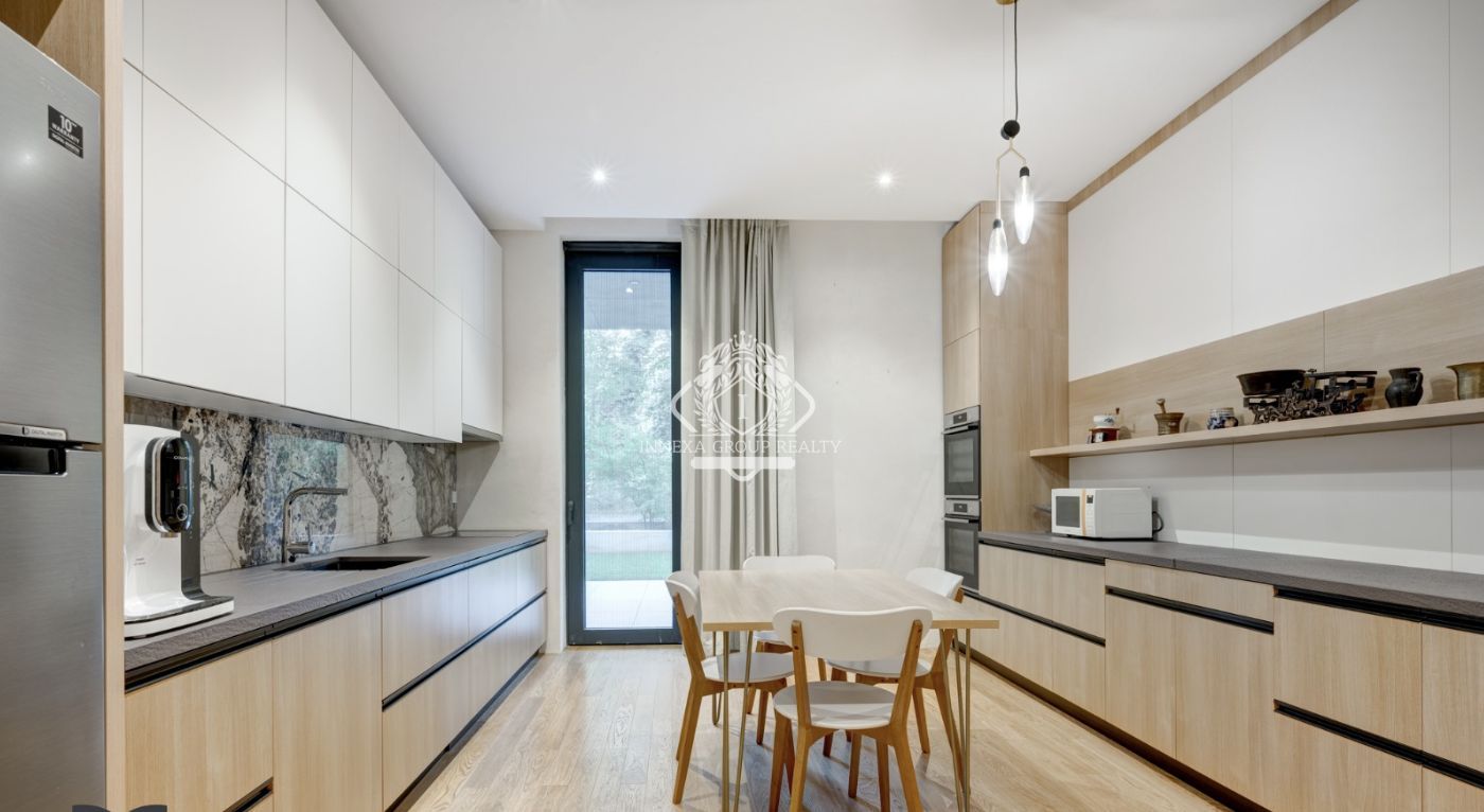 Floreasca | Parcul Verdi | 3 camere | 253mp | 120mp curte | 4000 euro + TVA - Poză 11