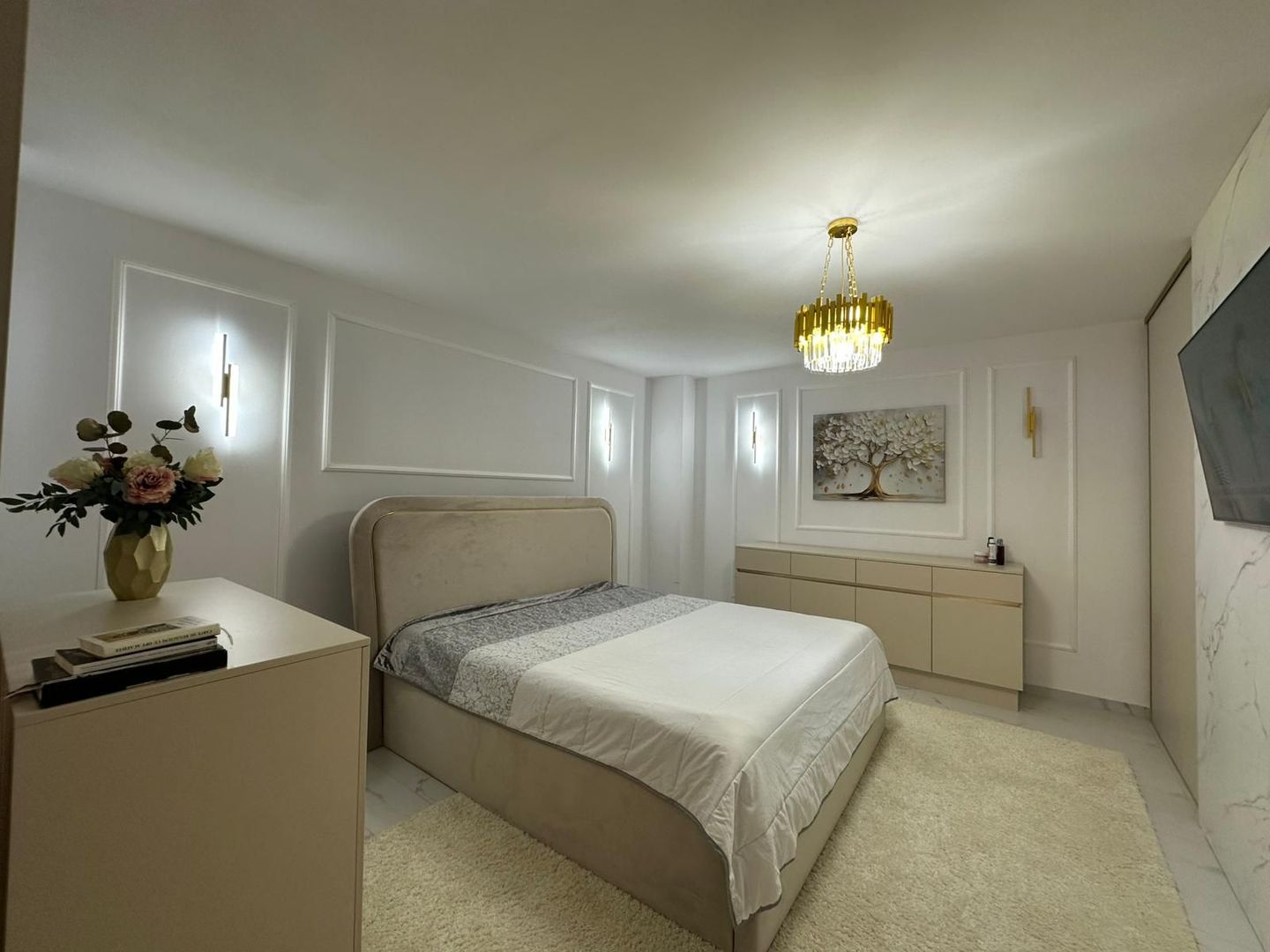 Apartament de Lux 2 camere 57 mp + loc parcare Bucium Visan 400 euro - Poză 1