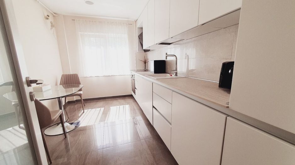Apartamente 3 camere zona Centrala - Poză 8