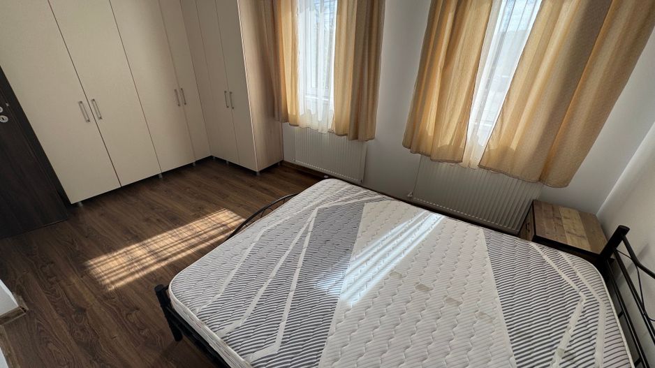 Casa Otopeni 23 august 4 camere, curte 250m - Poză 15