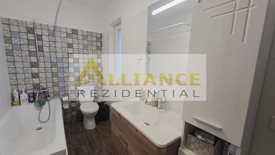 Casa individualabine amplasatamobilata/utilata modern.Pret imbatabil. - Poză 9