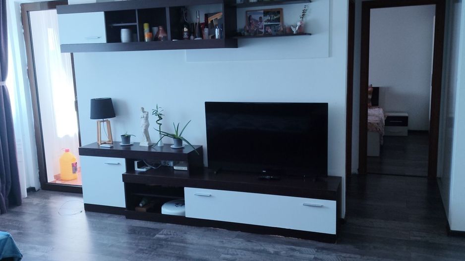 Apartament 2 camere Dristor, 3 minute metrou - Poză 1