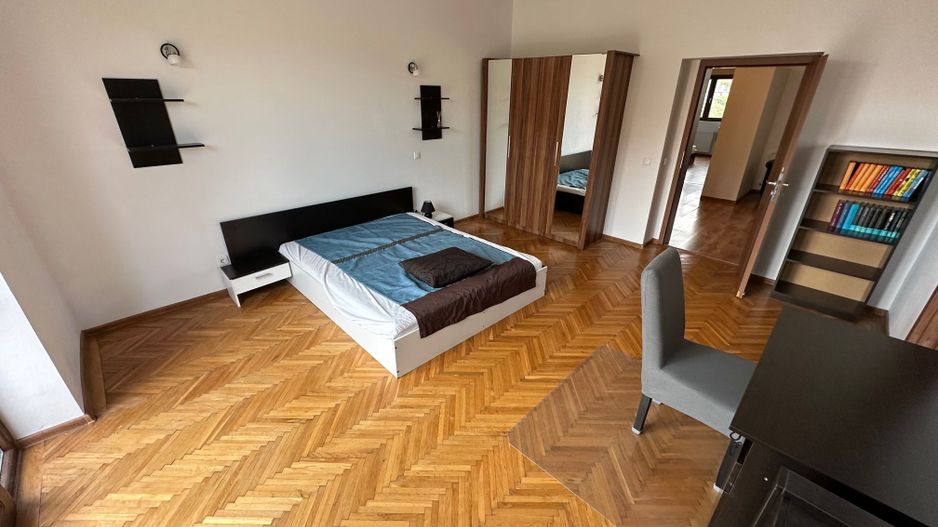 Apartament 4 camere zona Medicina - Poză 7