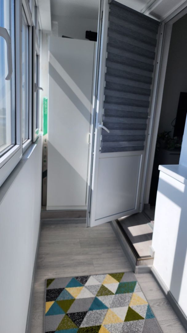 APARTAMENT MOBILAT SI UTILAT METROU ZONA 1 MAI - Poză 7