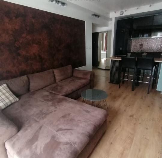 2 camere in Complex Cosmopolis - Poză 2