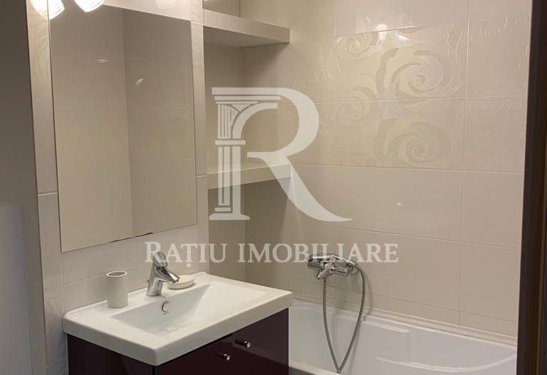 Apartament cu 4 camere  | Rogerius | Oradea - Poză 3