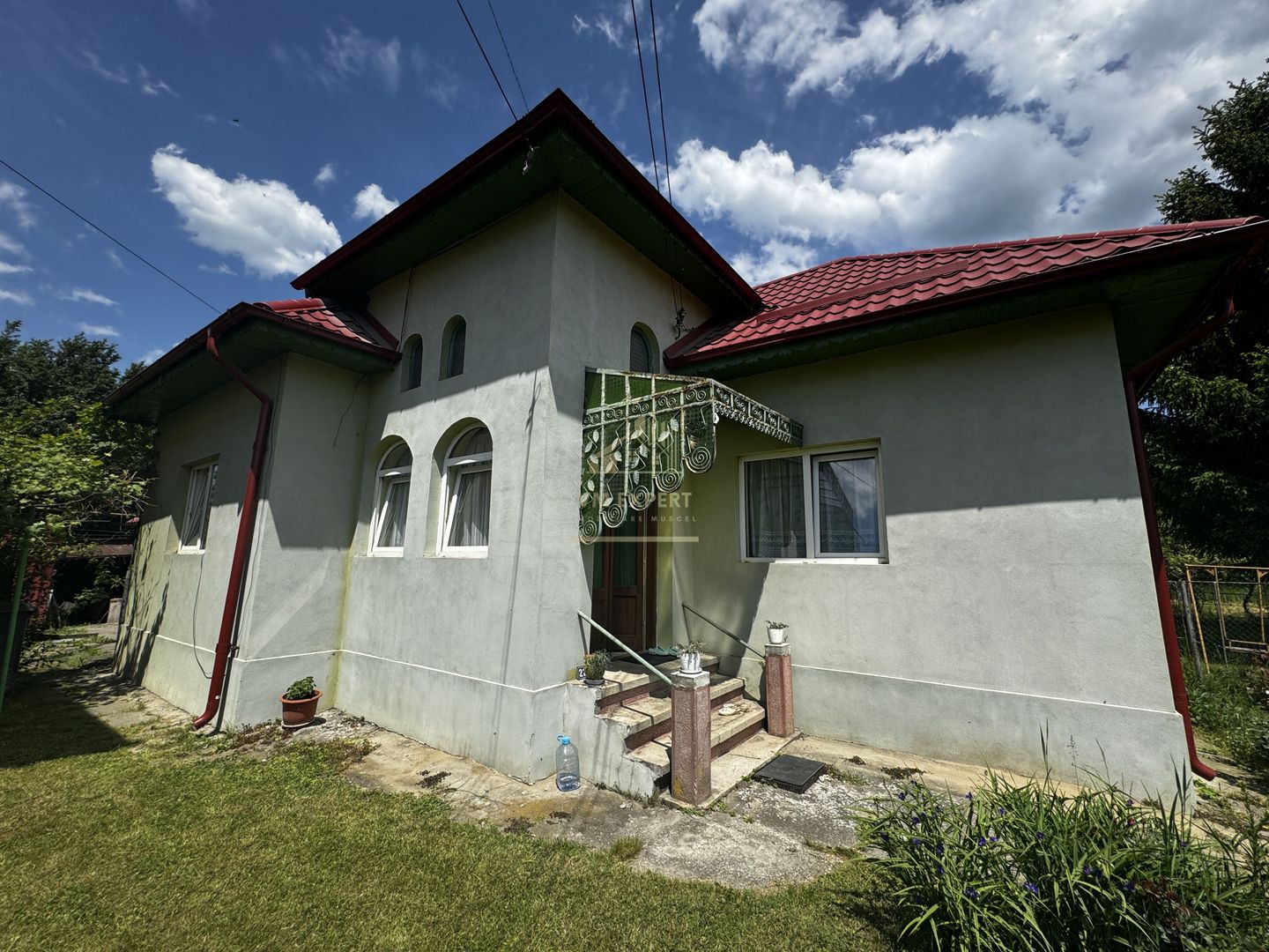 CASA CAMPULUNG, 128 MP, TEREN 639 MP - Poză 13