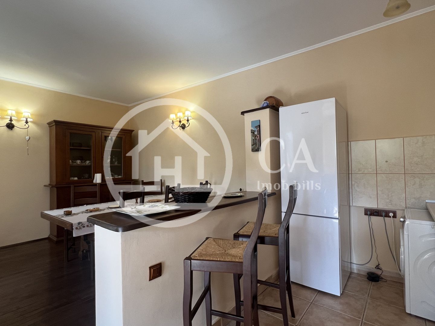 Casa cu 5 camere de vânzare in zona Centrala, Oradea - Poză 7