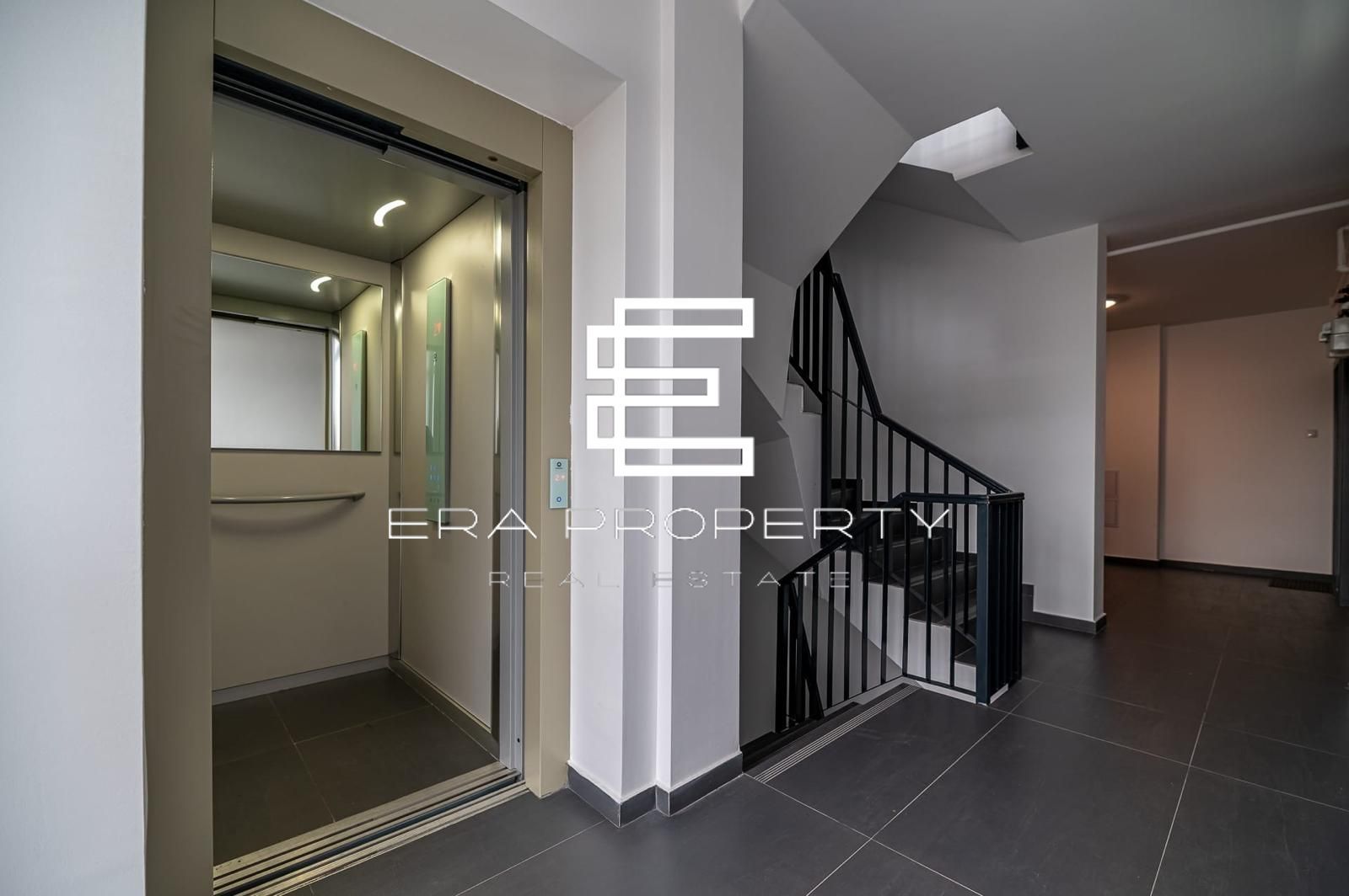 Apartament modern și elegant pe Calea Dumbrăvii –3 camere, 97 mp - Poză 15