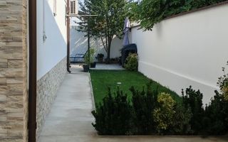 Casa tip duplex de inchiriat - Poză 2