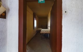 Casă impresionantă, cu anexe în Dezna-Moneasa! - Poză 21