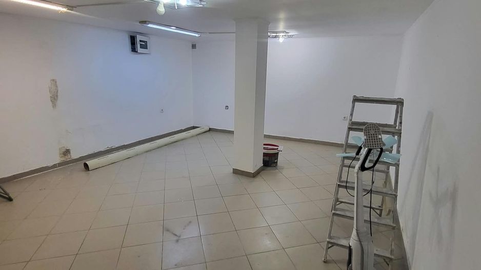 Casa de inchiriat. curte, centrala proprie, zona centrala. metrou 7min - Poză 9