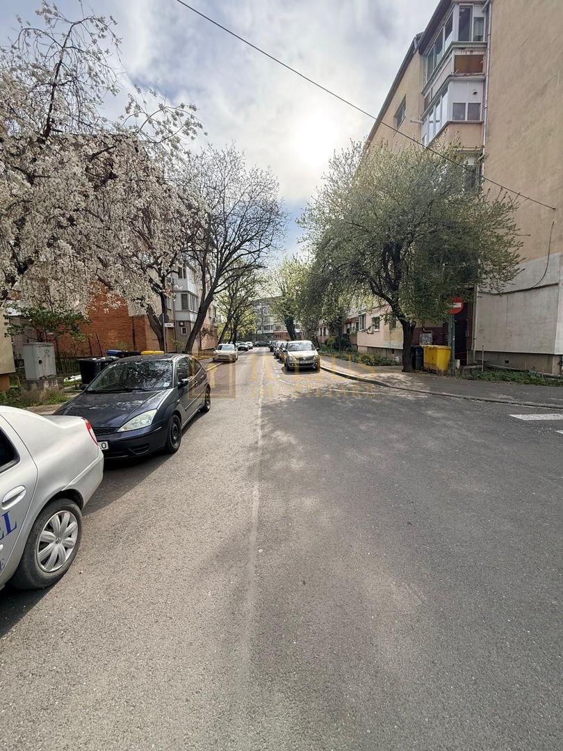 3 camere: 2 dormitoare, vis a vis de Uranus Plaza, apartament superb! - Poză 31