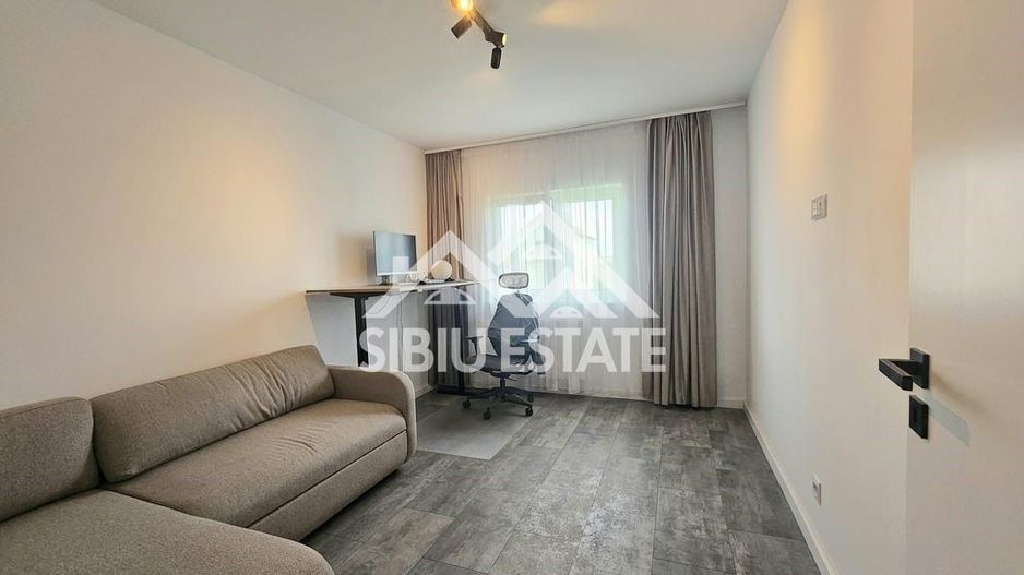 Casa individuala 5 camere, dormitor la parter - Poză 6